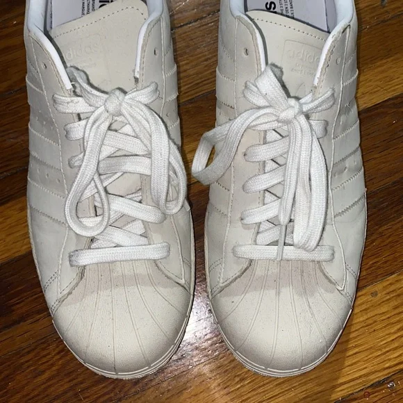 Used - Picture 3 of 7